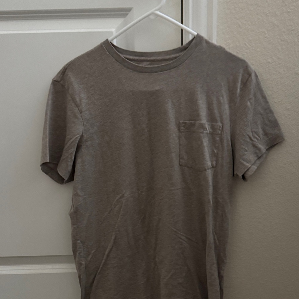 J. Crew Classic Gray Short Sleeve Tee
